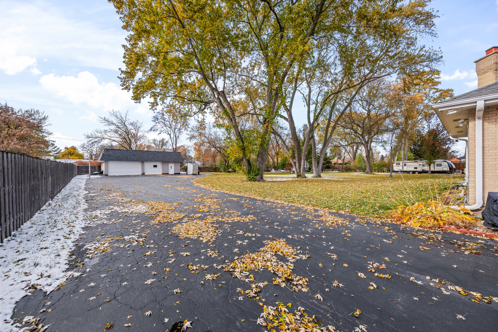 1130 N STRATFORD Road