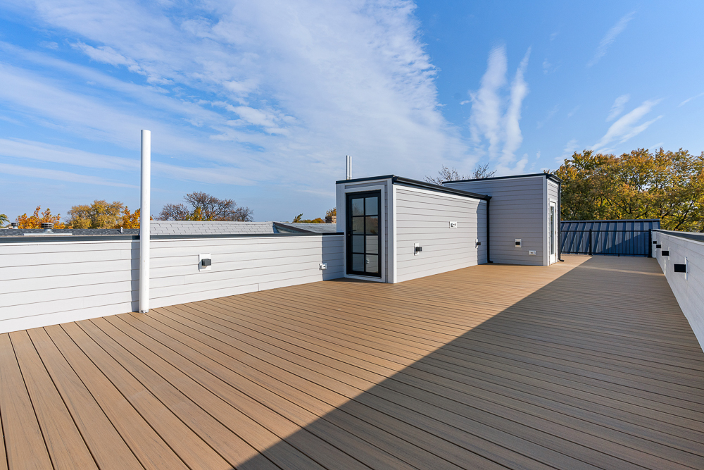 3446 N Oakley Avenue