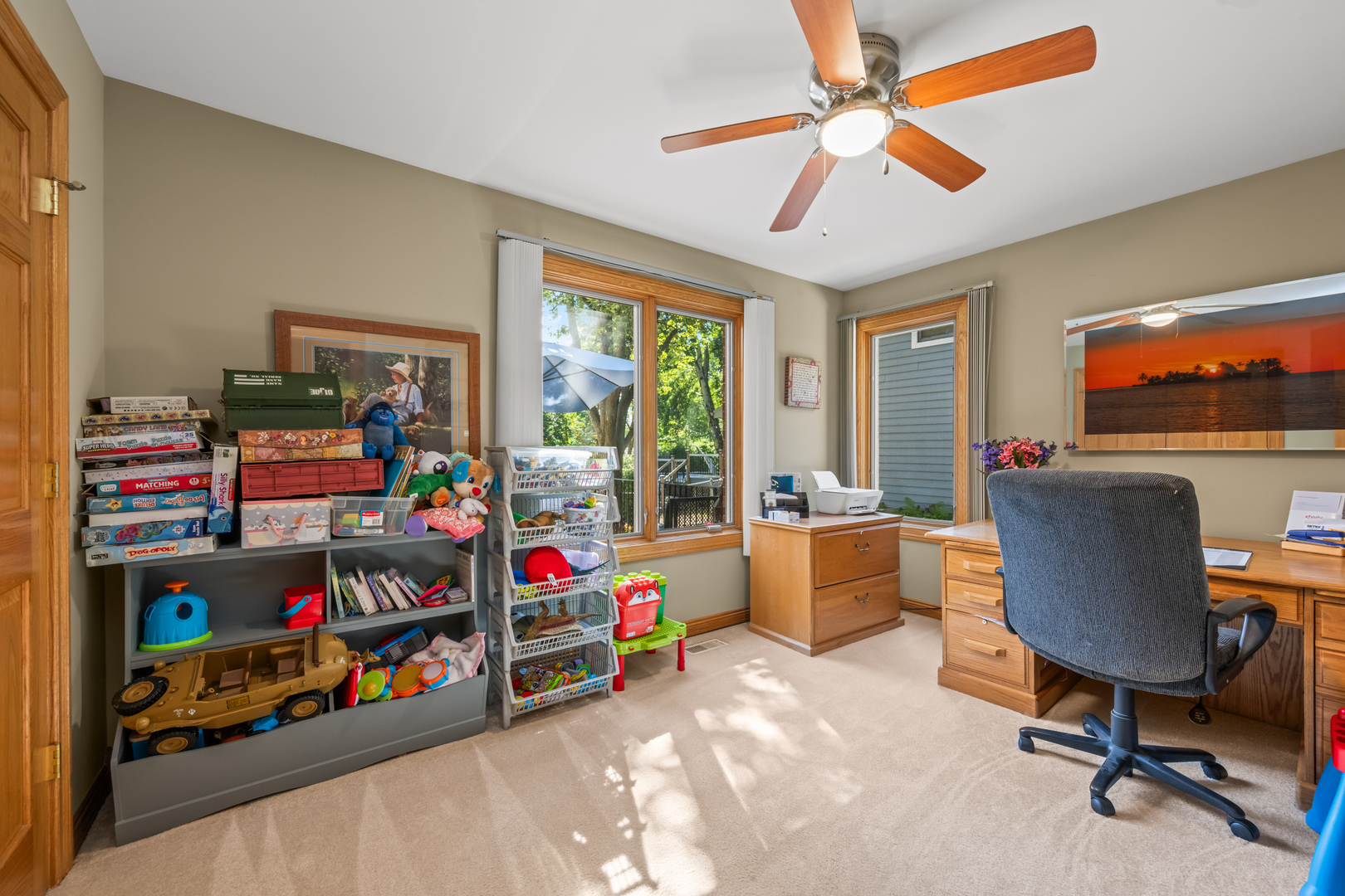 429 W KENILWORTH Avenue