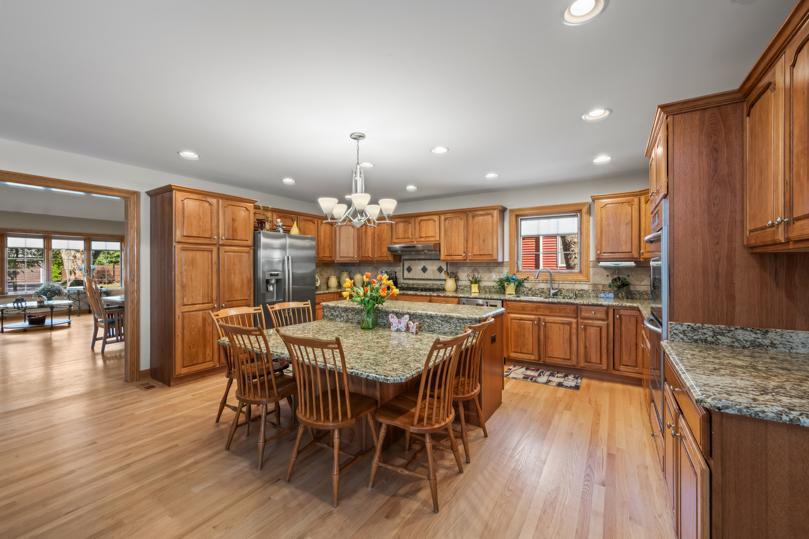 429 W KENILWORTH Avenue