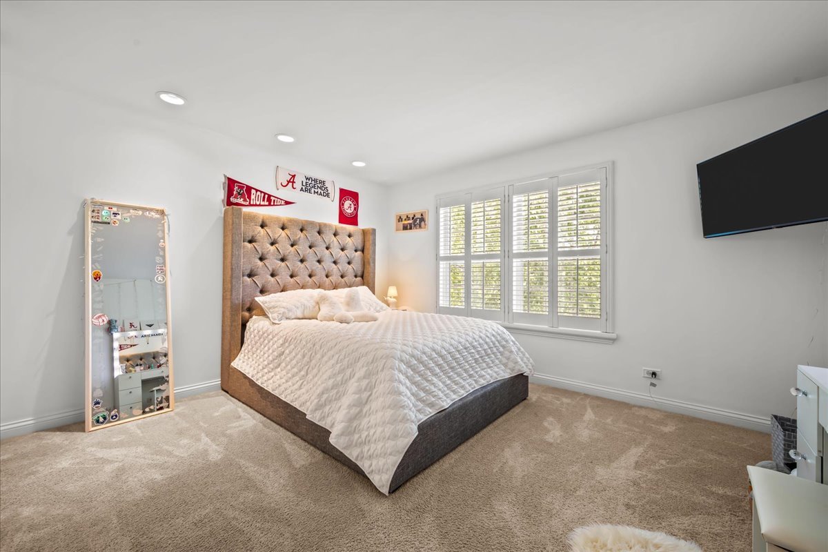 2531 Violet Street