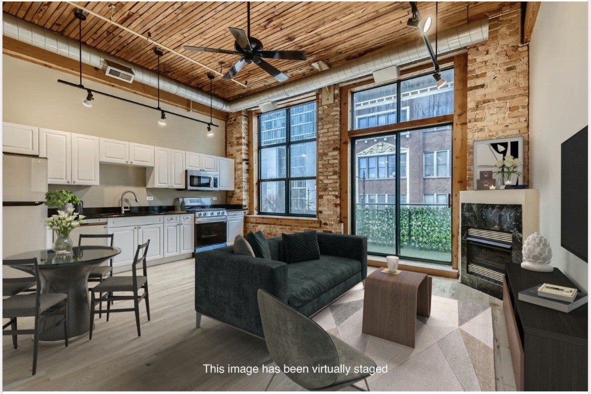 1801 S Michigan Avenue Unit: 302