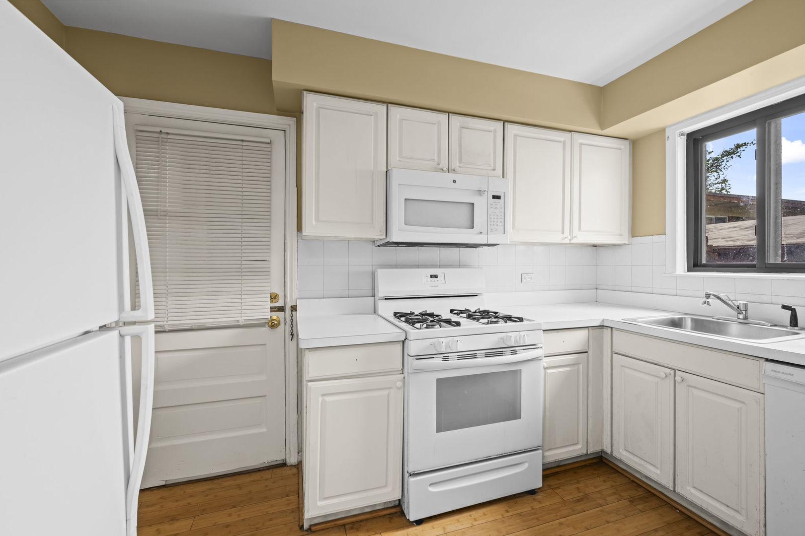 1546 Ashland Avenue Unit: 1