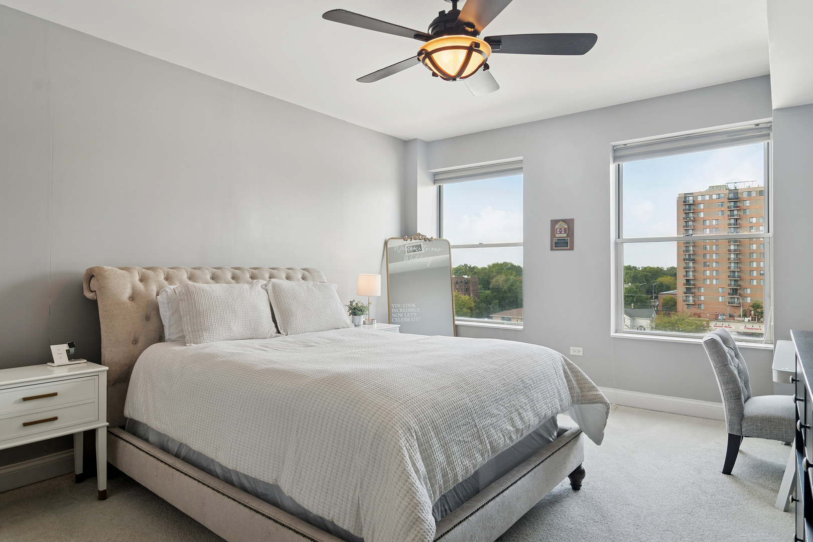 77 S Evergreen Avenue Unit: 606
