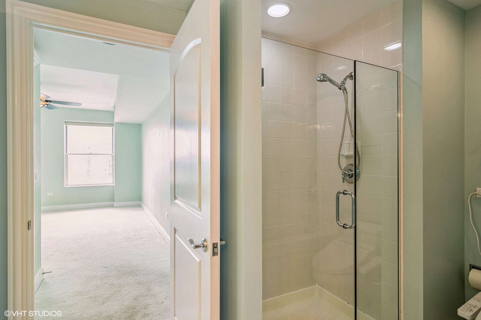 77 S Evergreen Avenue Unit: 606