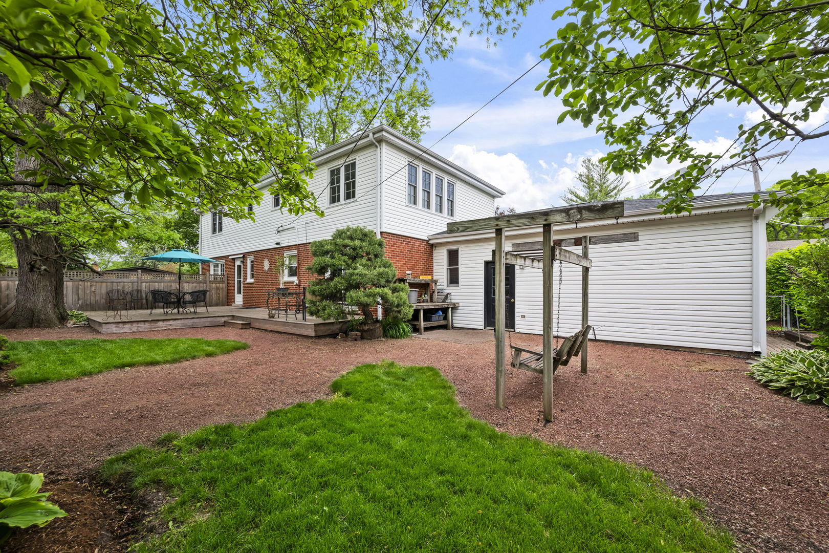 703 E Thomas Street