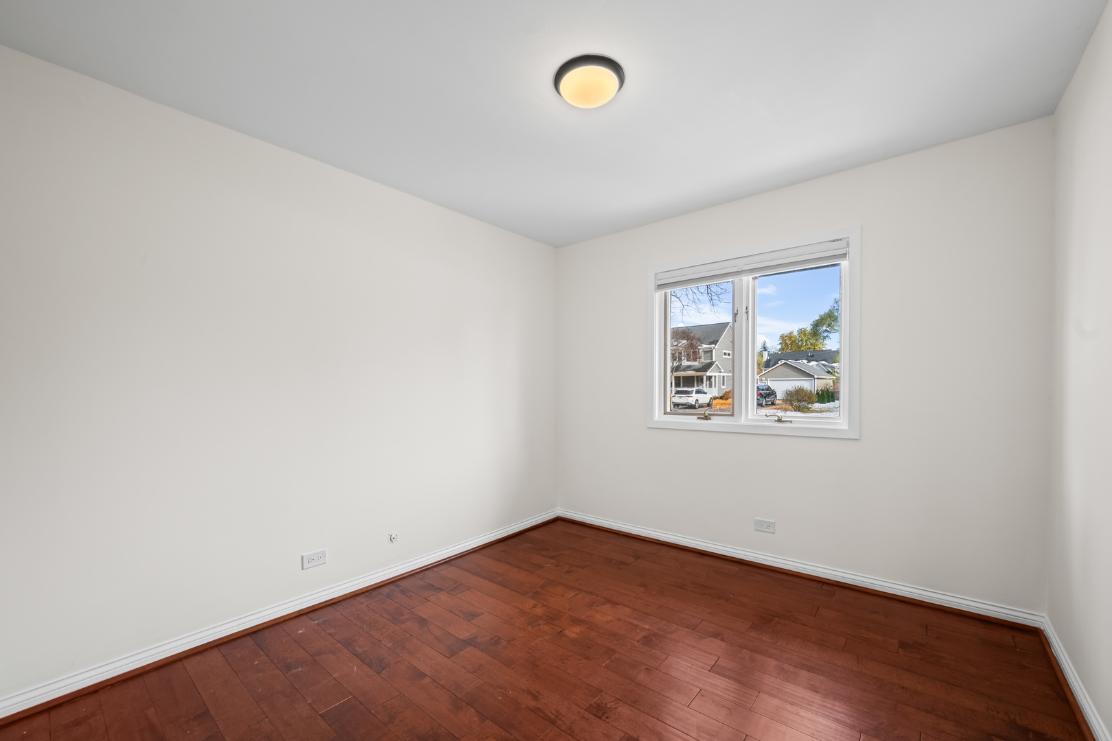 1130 N STRATFORD Road