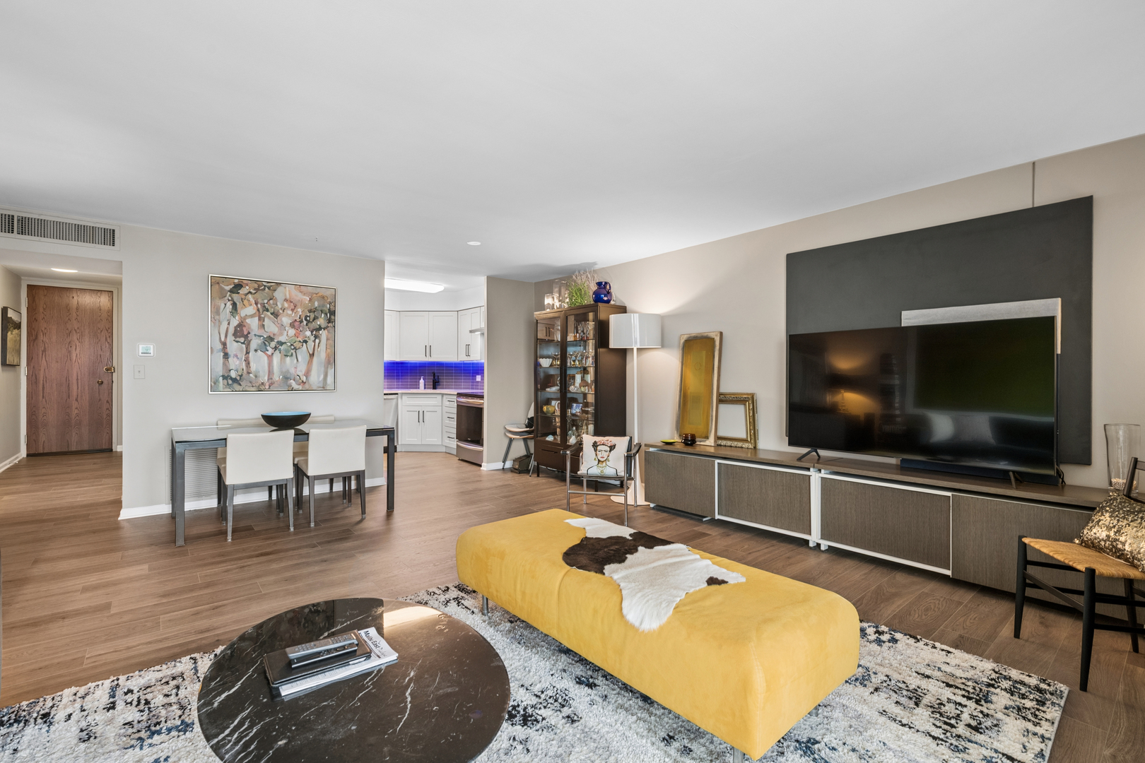 6033 N SHERIDAN Road Unit: 39L