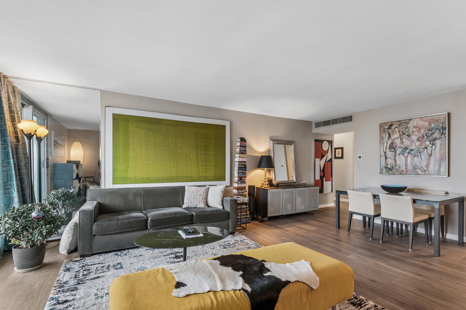6033 N SHERIDAN Road Unit: 39L