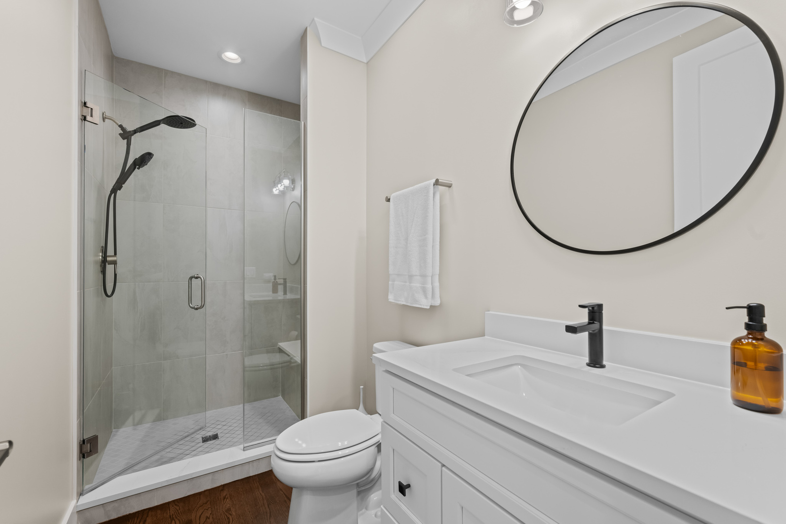 1222 N Walnut Avenue