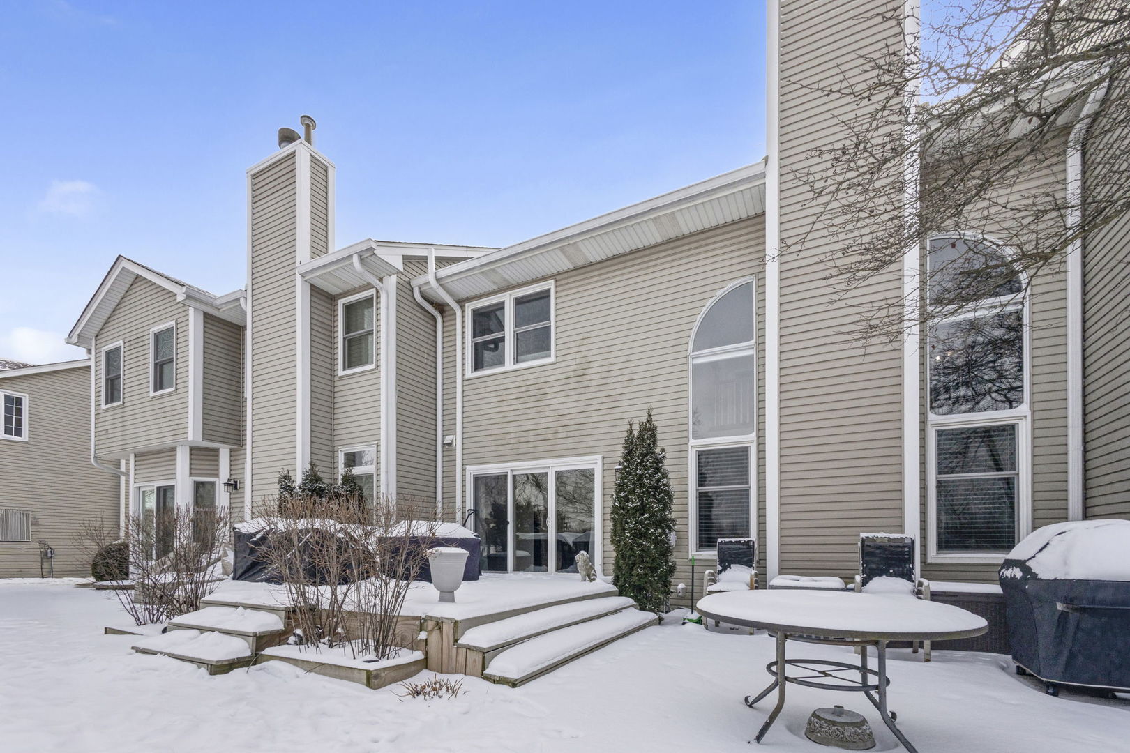 546 W Bridge View Court