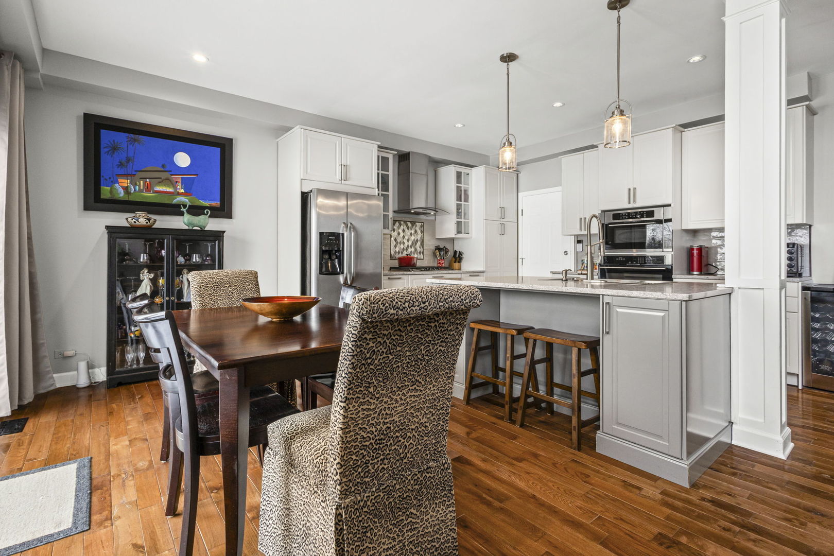 546 W Bridge View Court