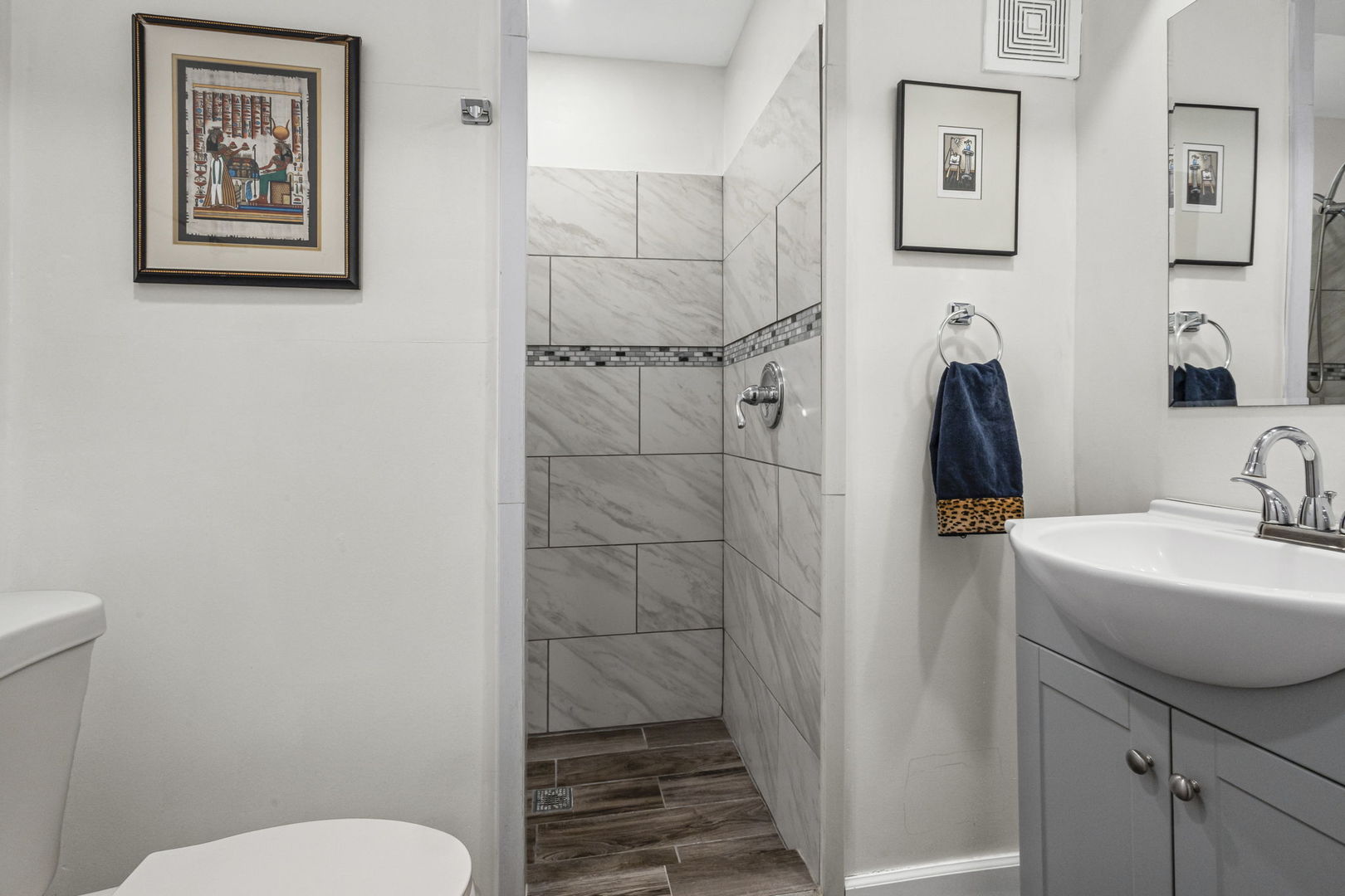 546 W Bridge View Court