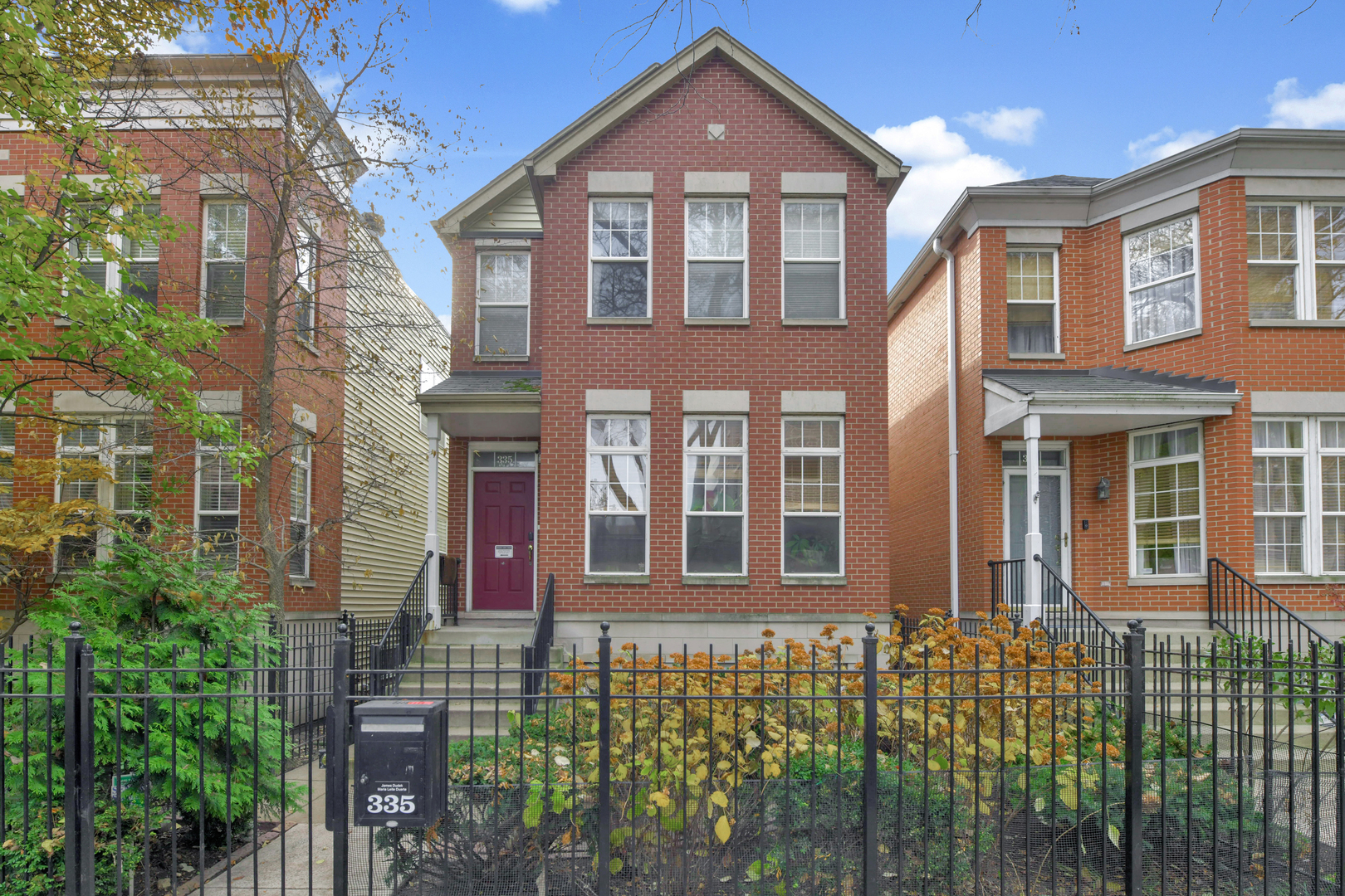 335 W Evergreen Avenue