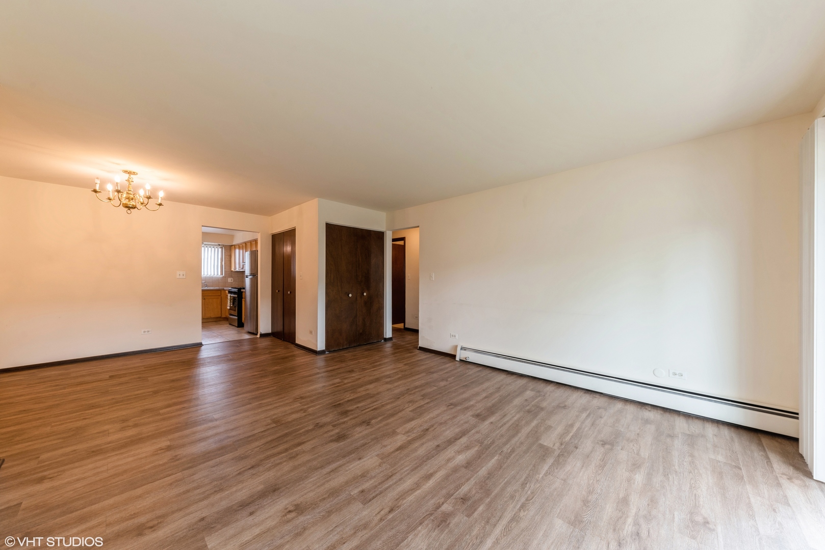 909 S McKinley Avenue Unit: 2B