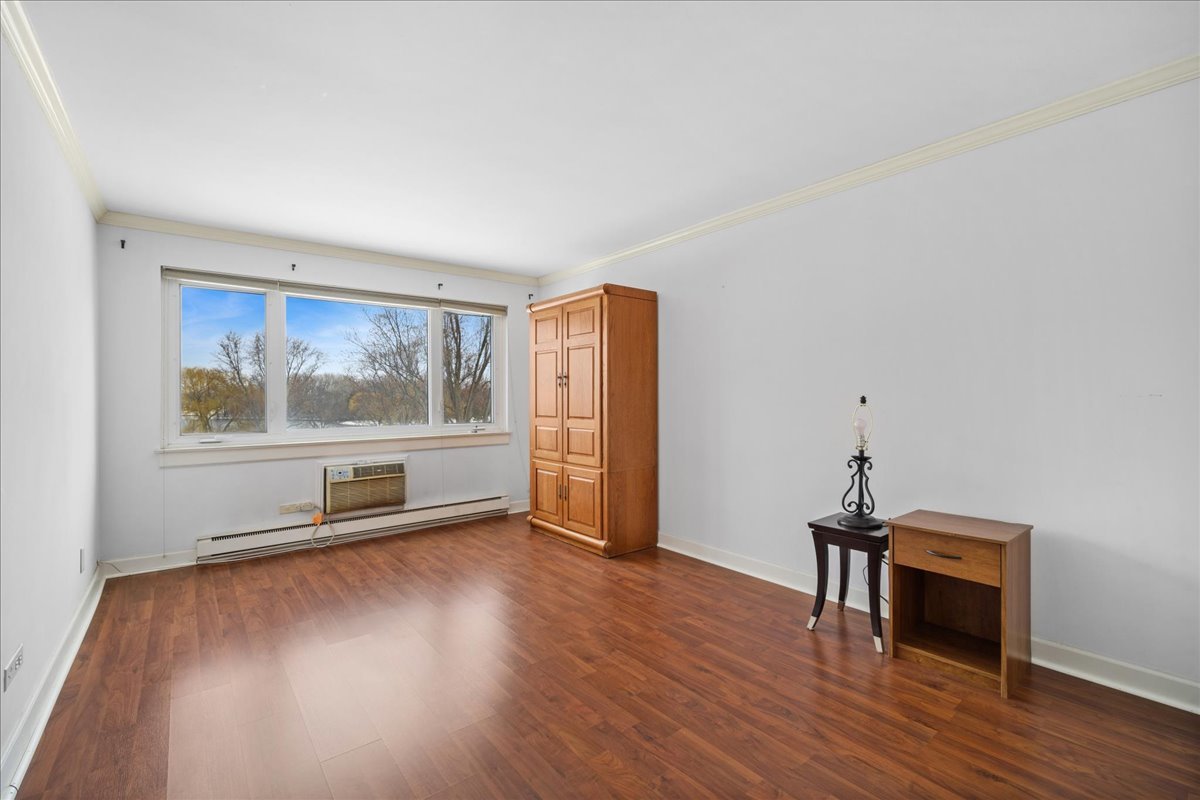 2700 E Bel Aire Drive Unit: 303