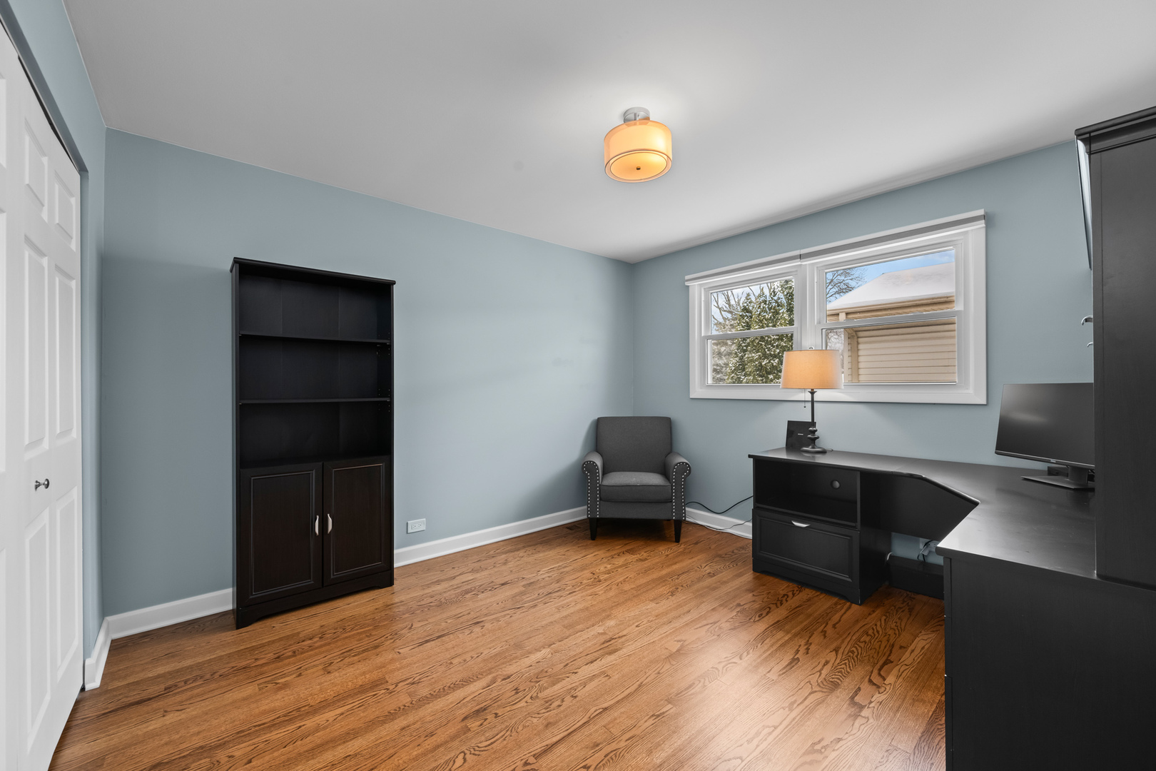 1919 N Pinetree Drive