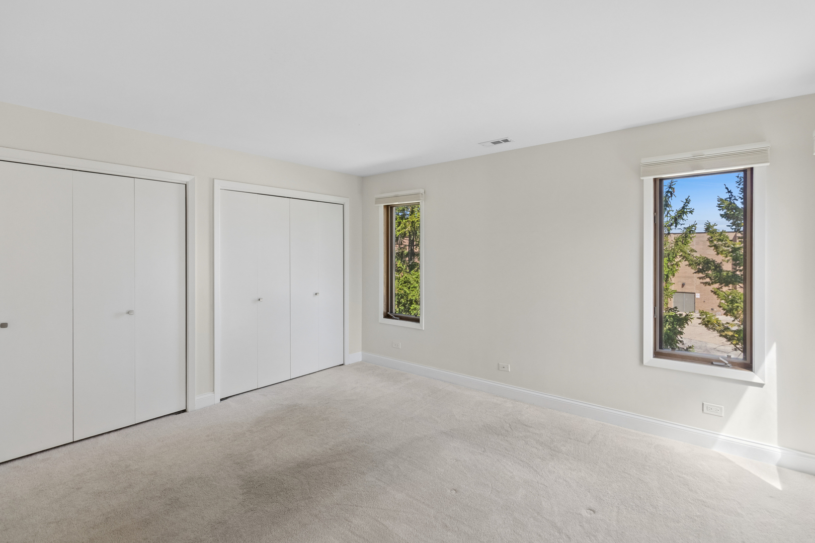 1659 N Belmont Court Unit: 1659