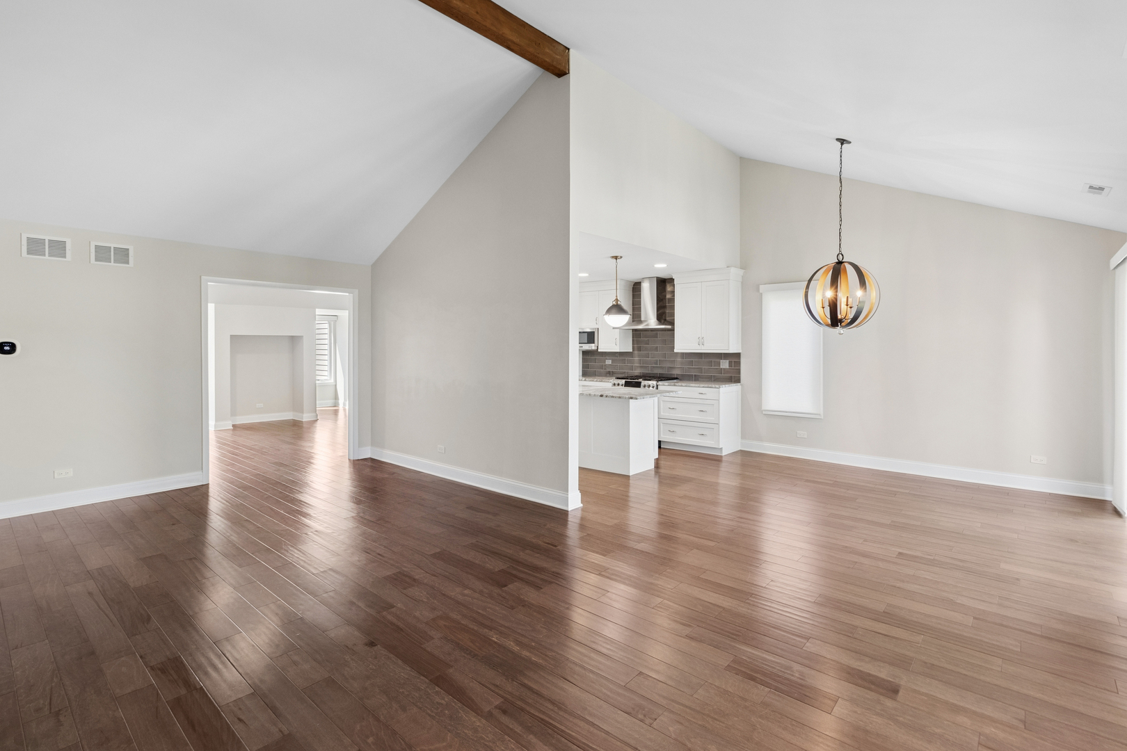 1659 N Belmont Court Unit: 1659
