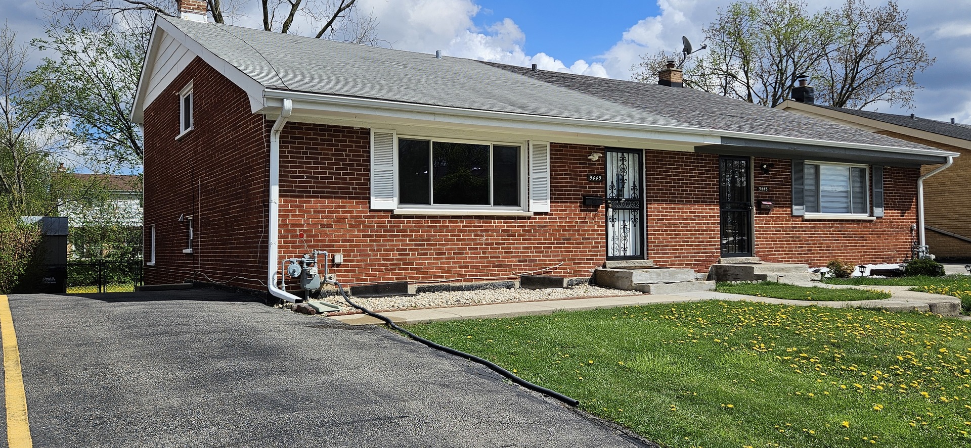 9449 Dee Road