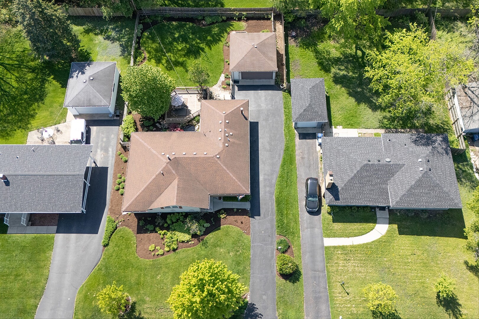 5324 Clover Drive