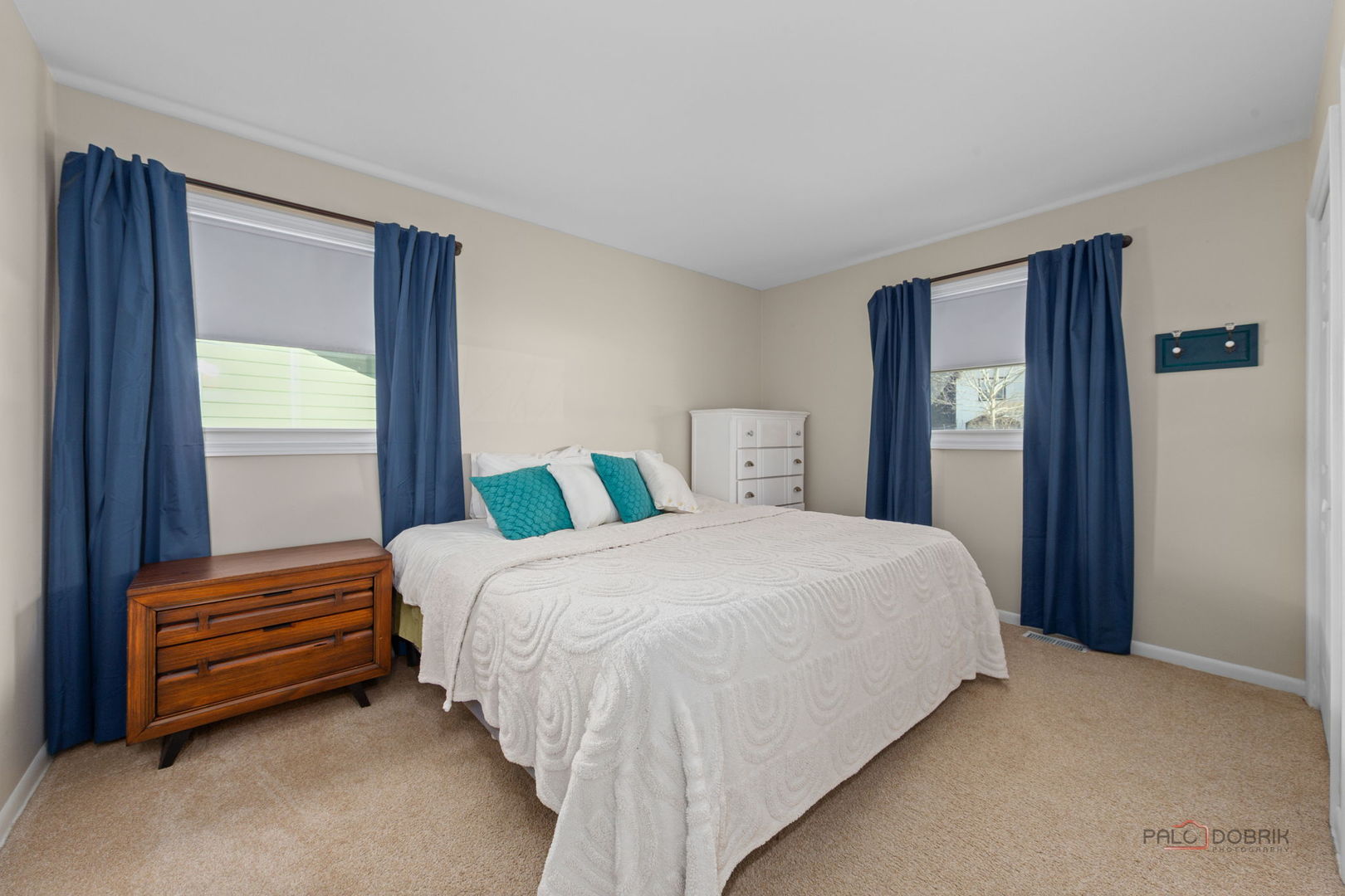 1220 Hemlock Drive
