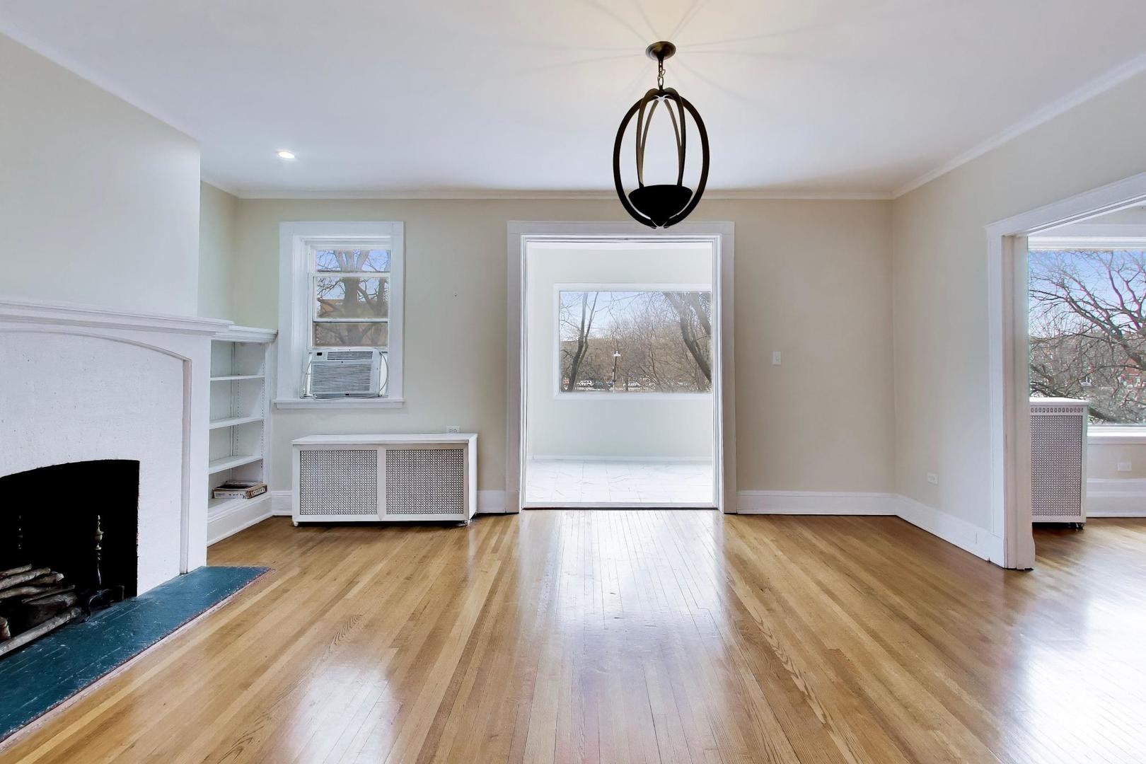 825 E Drexel Square Unit: 2