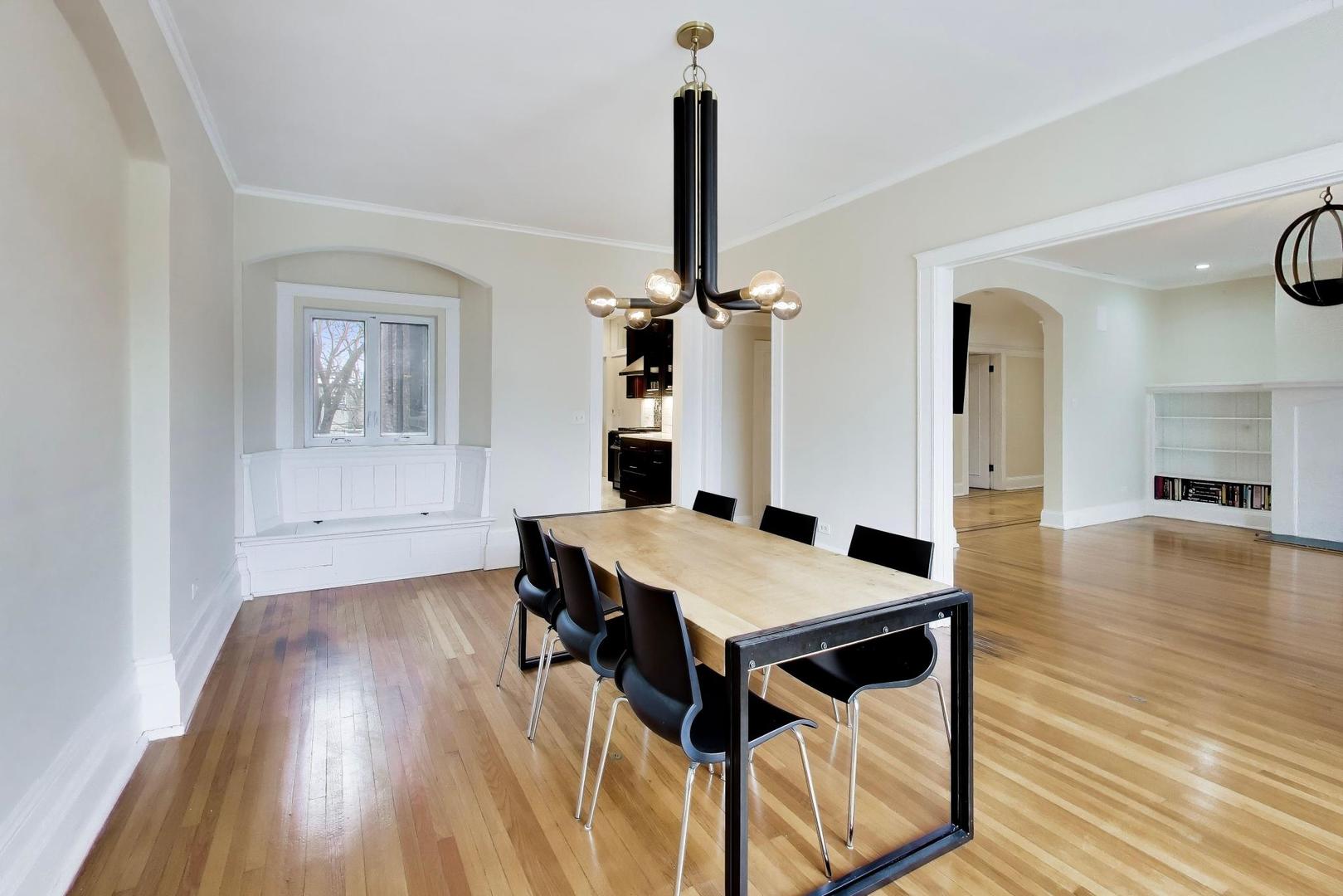 825 E Drexel Square Unit: 2