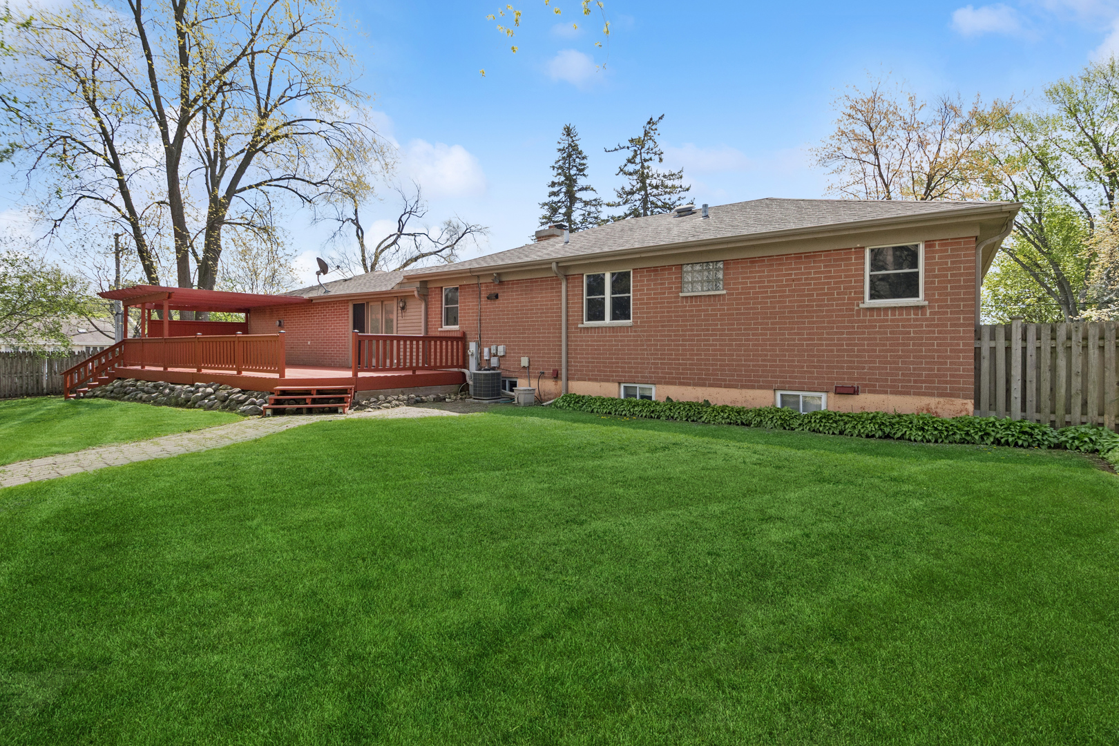 1603 N Evergreen Avenue