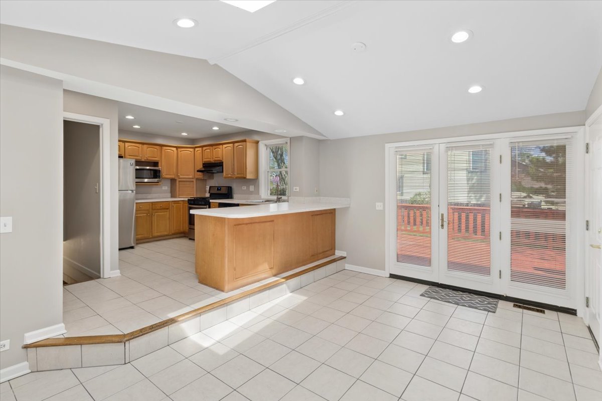 1603 N Evergreen Avenue