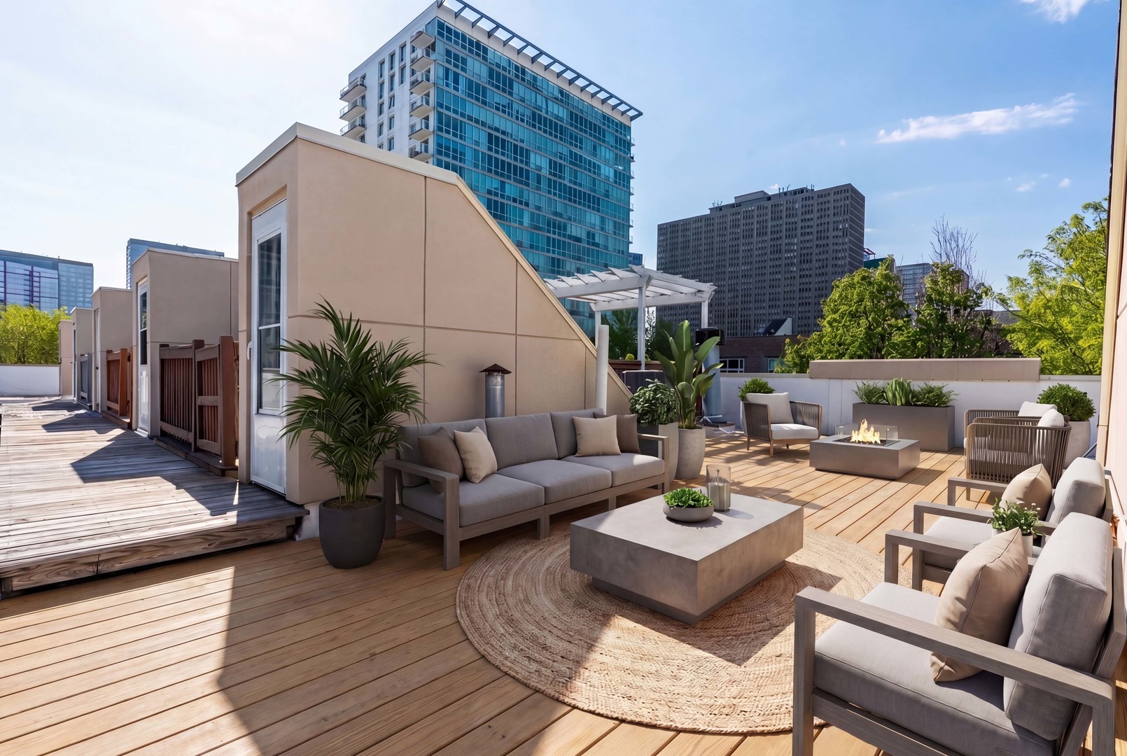 1826 S Michigan Avenue Unit: F