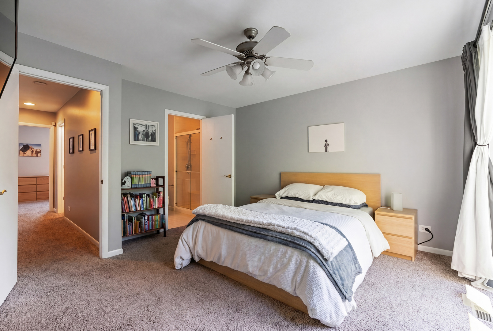 1826 S Michigan Avenue Unit: F