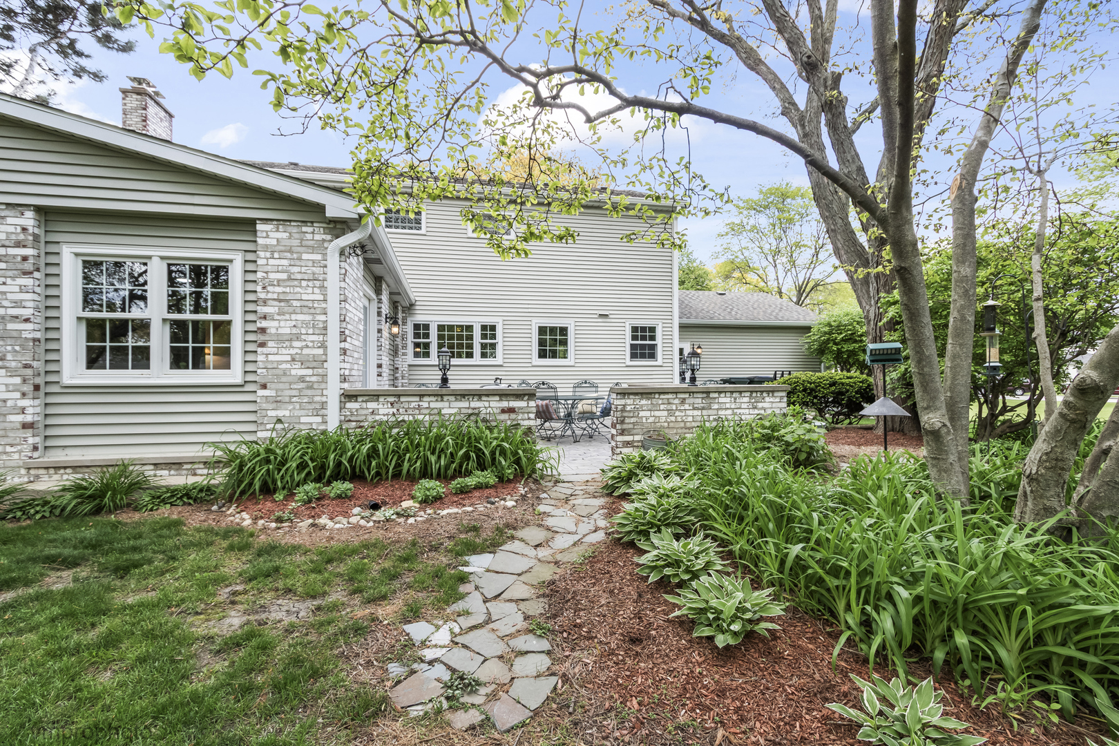 1059 W Chatham Drive