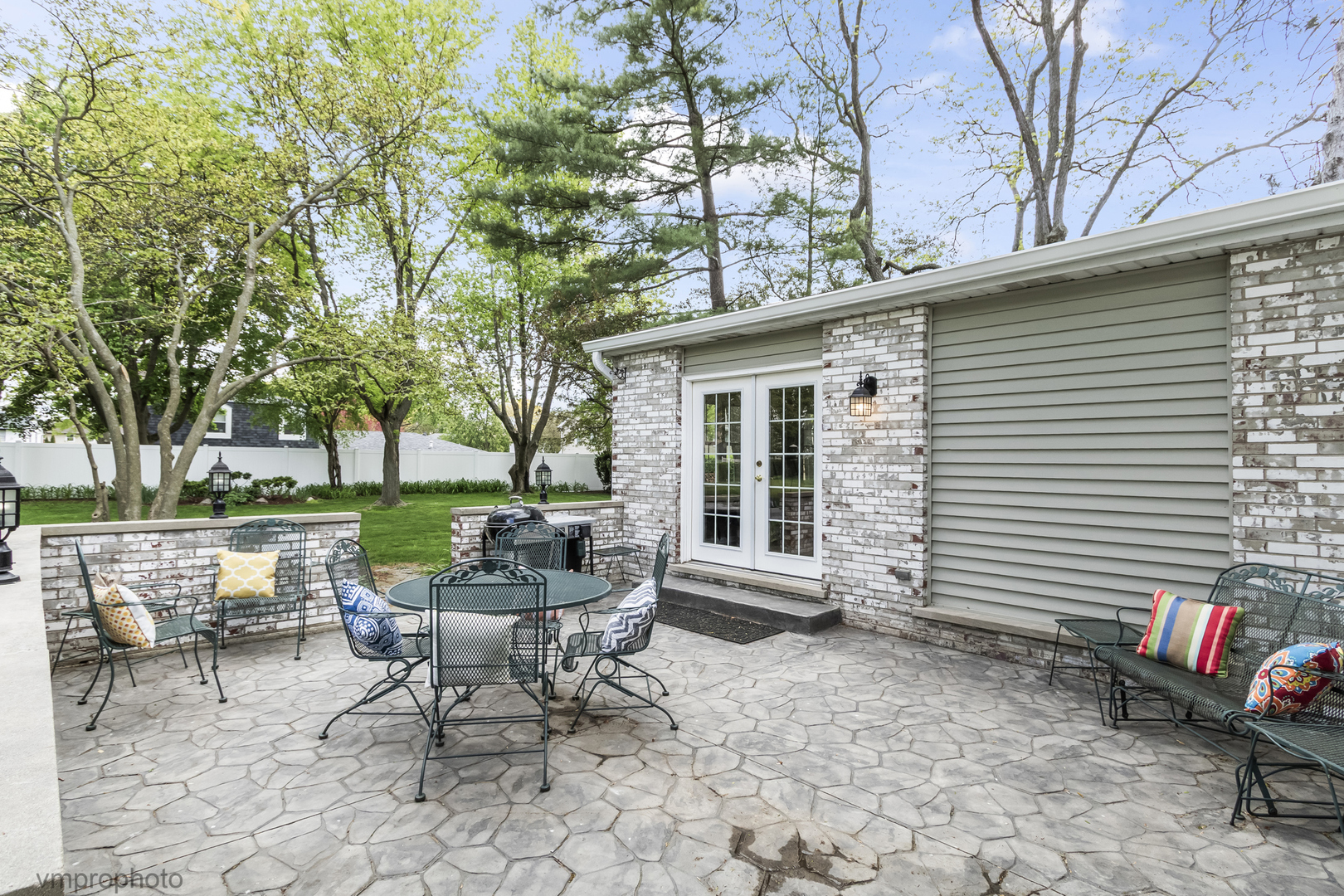 1059 W Chatham Drive