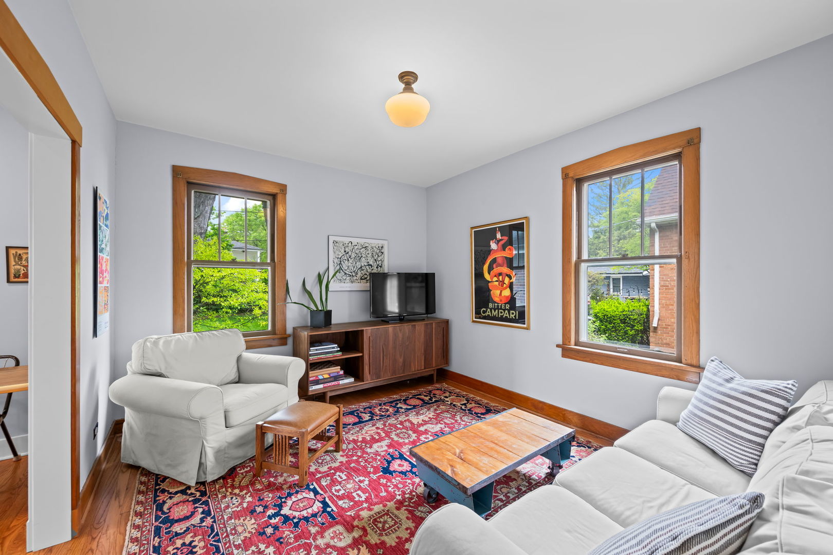 226 S Walnut Avenue