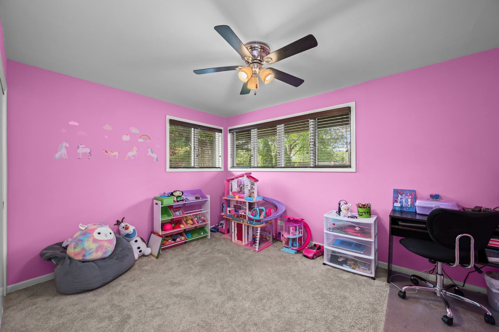 16 S Maple Lane
