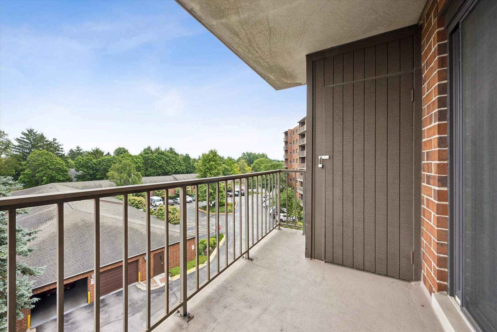 1 Bloomingdale Place Unit: 502
