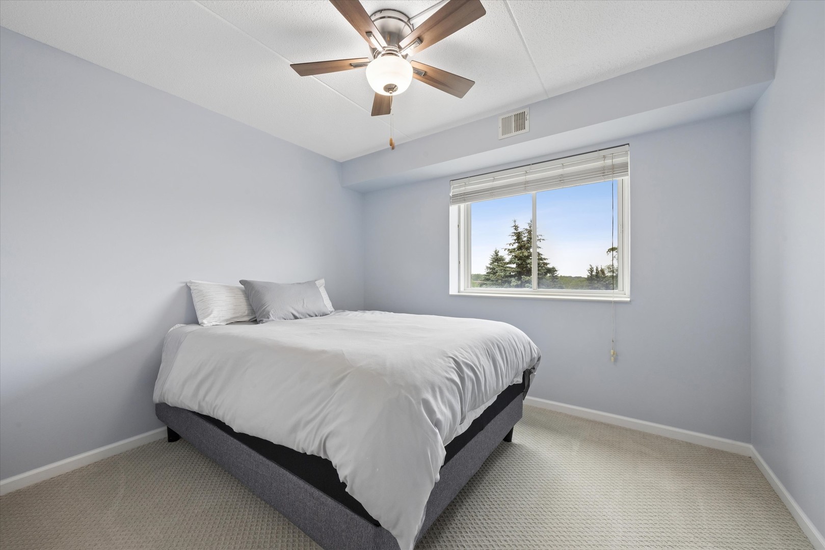 1 Bloomingdale Place Unit: 502