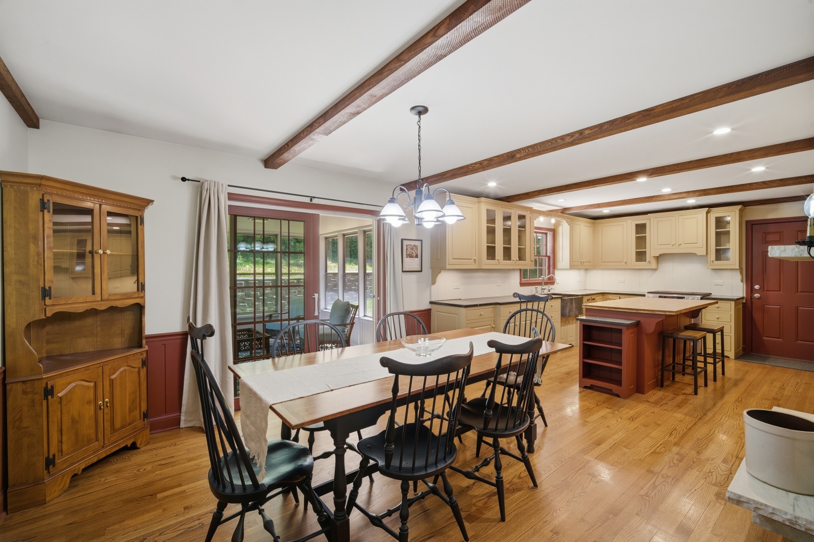 237 Beachview Lane