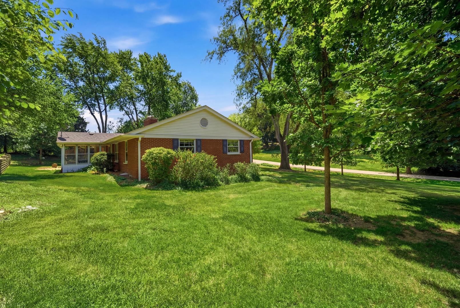 237 Beachview Lane