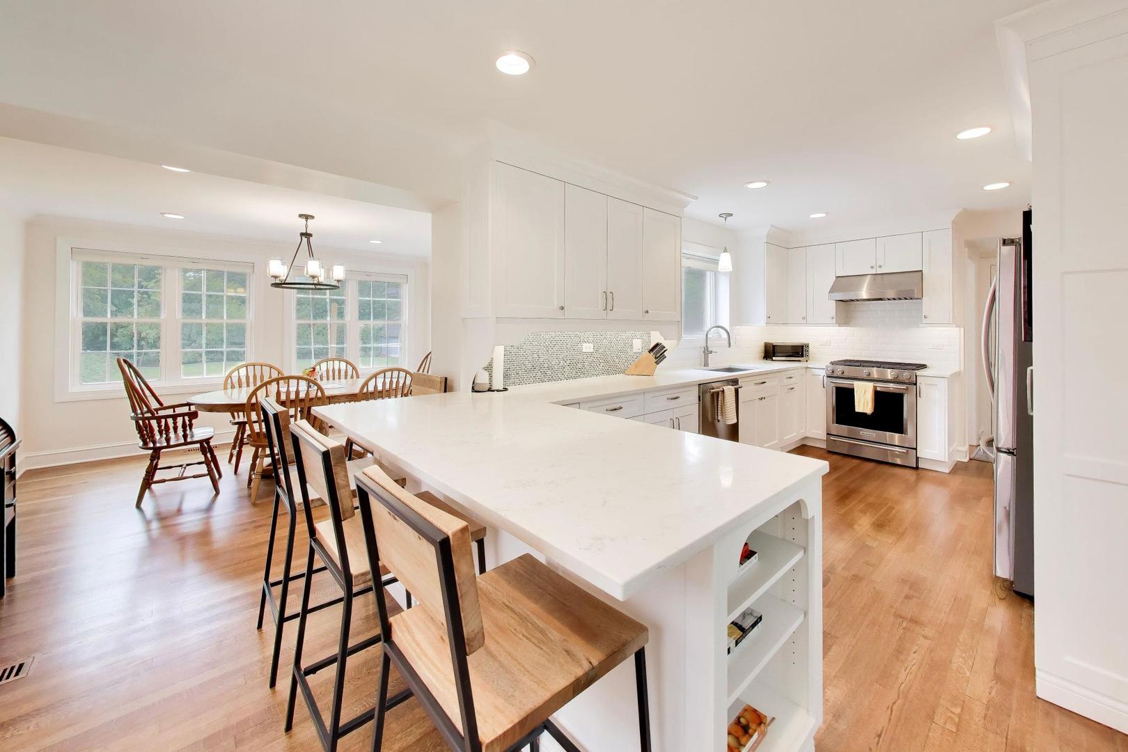 434 S Beverly Lane