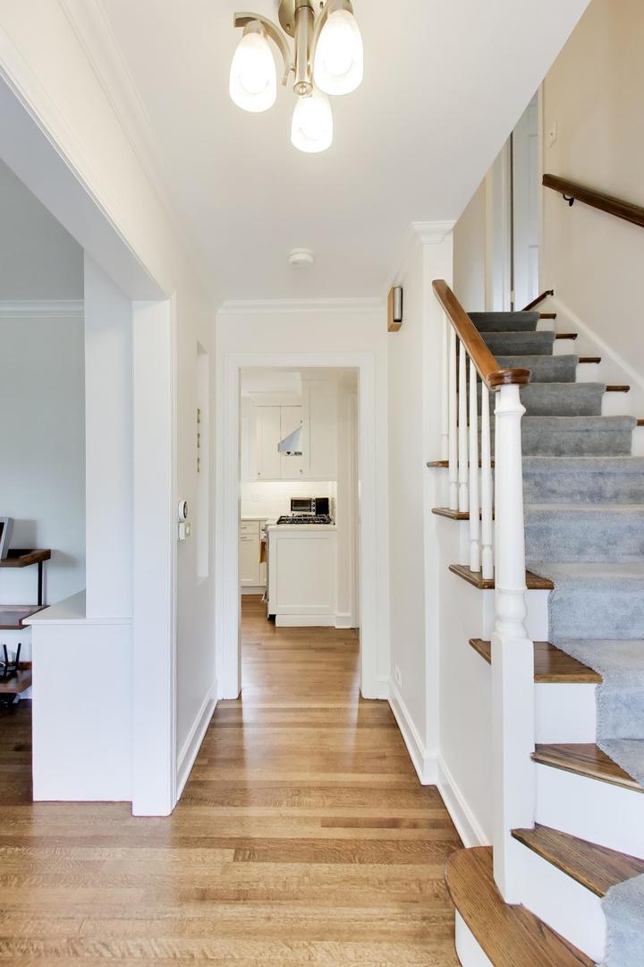 434 S Beverly Lane