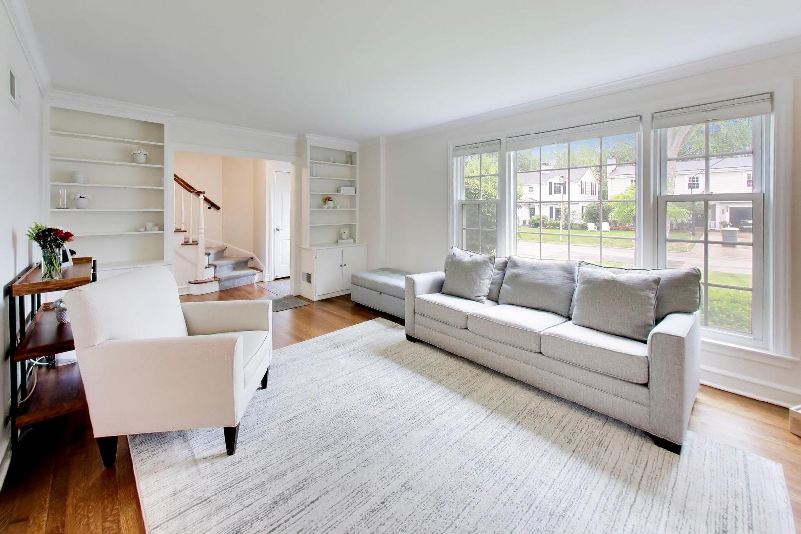 434 S Beverly Lane