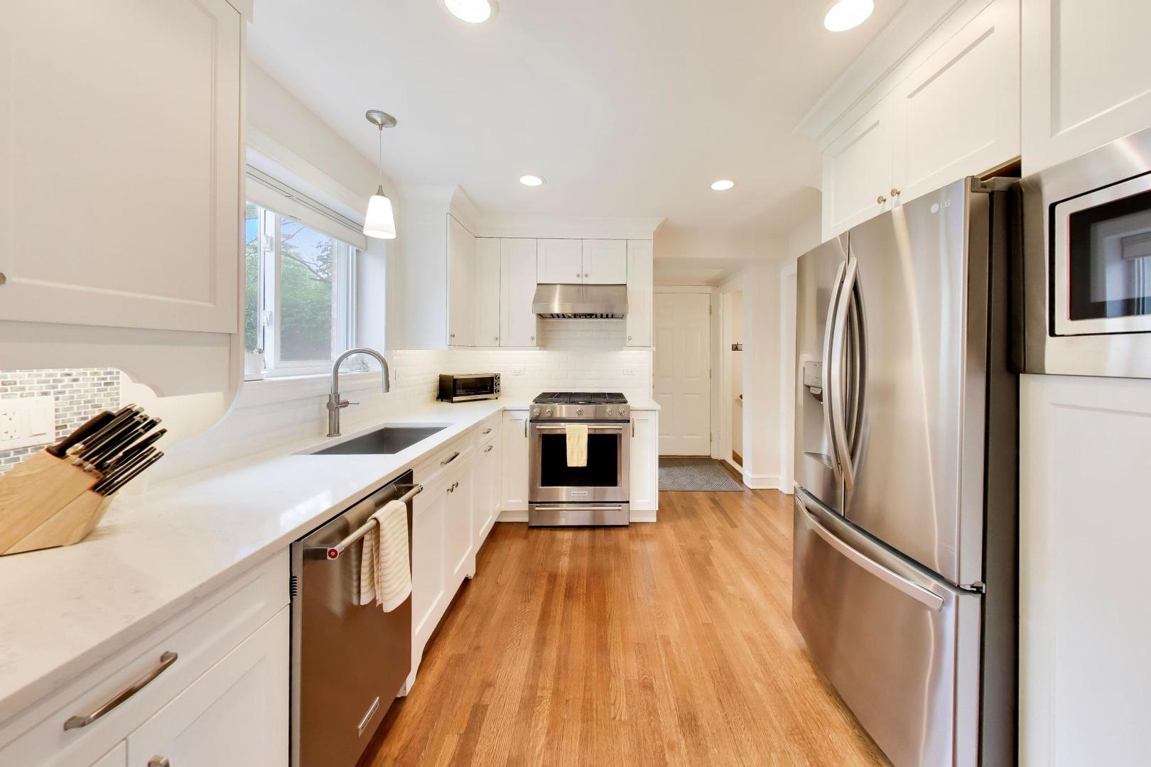 434 S Beverly Lane