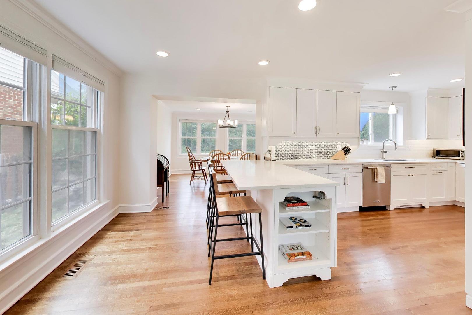 434 S Beverly Lane