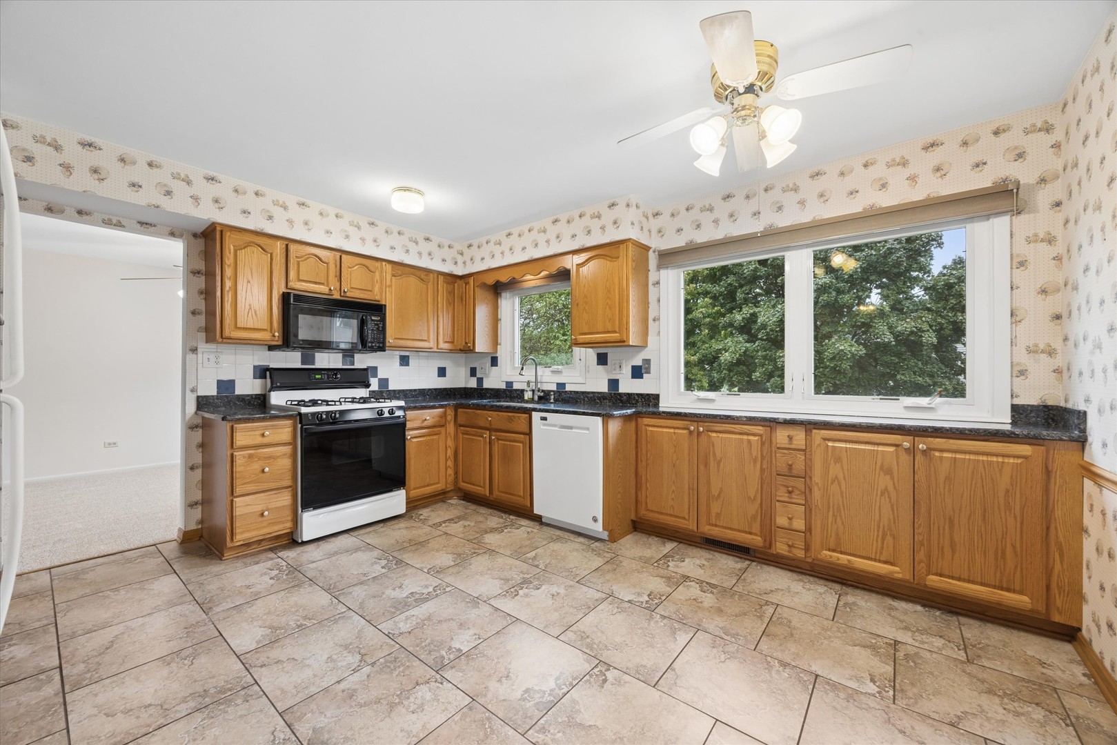 1423 Colony Court