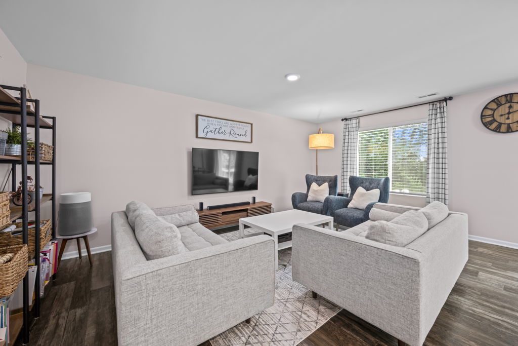 1125 WestLake Drive