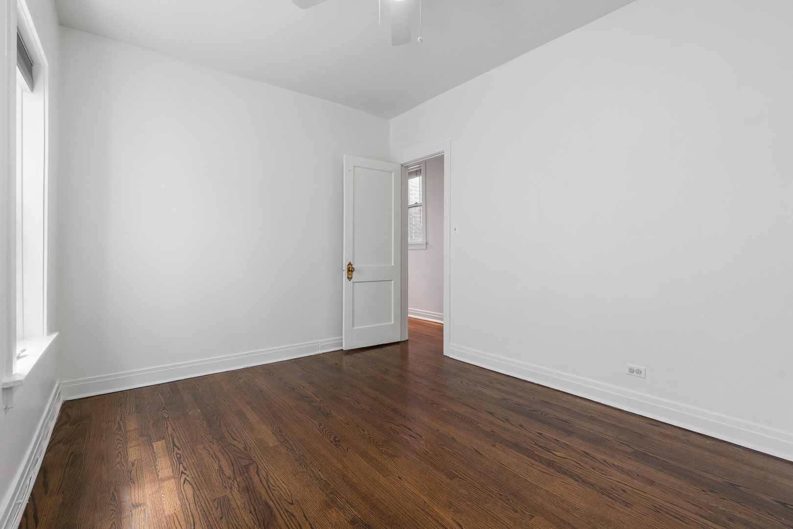 3739 N Wilton Avenue Unit: 3S