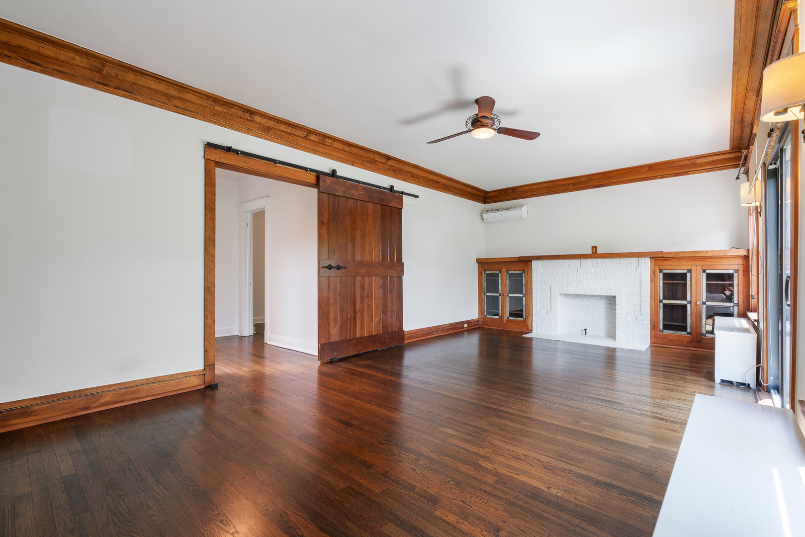3739 N Wilton Avenue Unit: 3S
