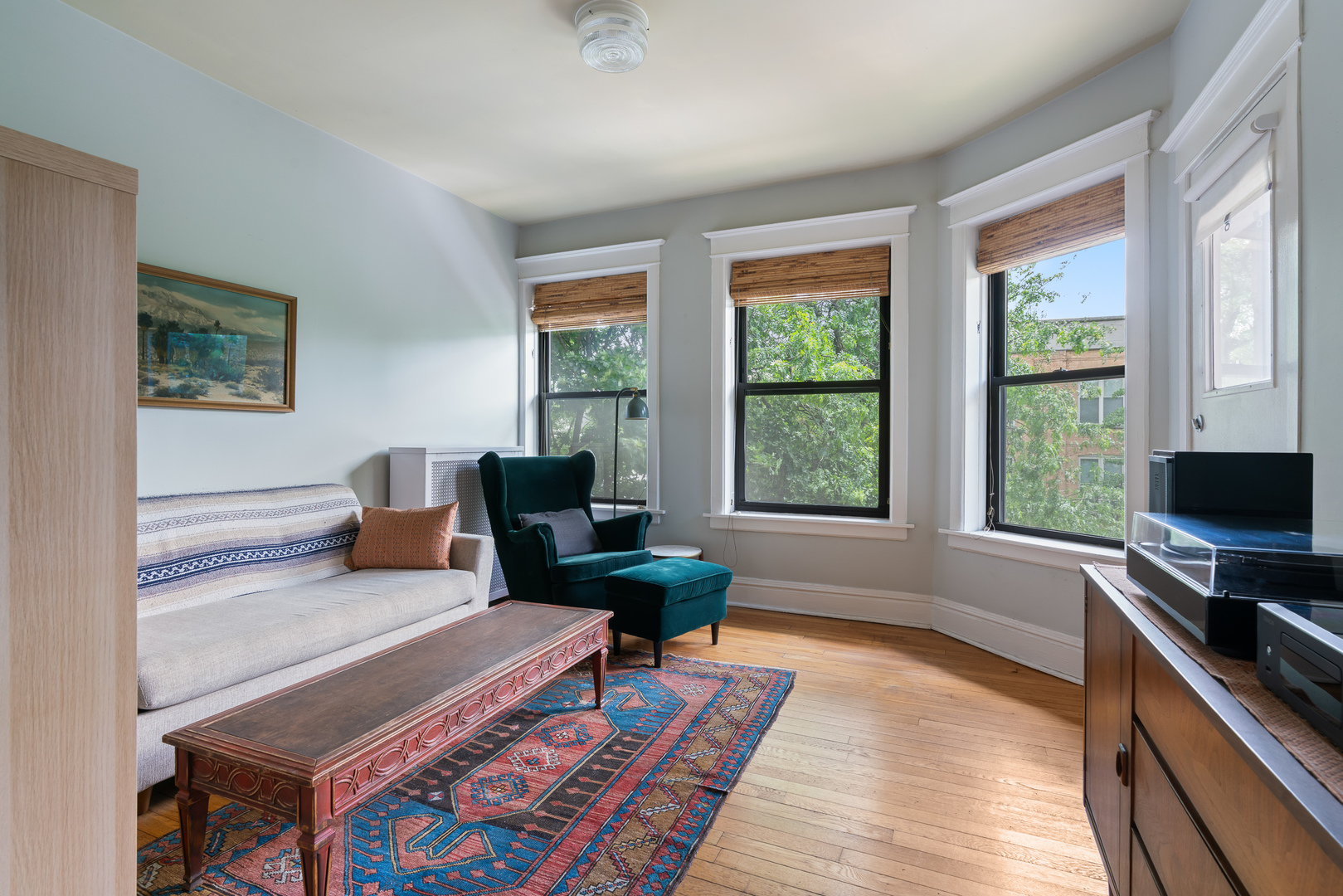 1728 W Leland Avenue Unit: 3W